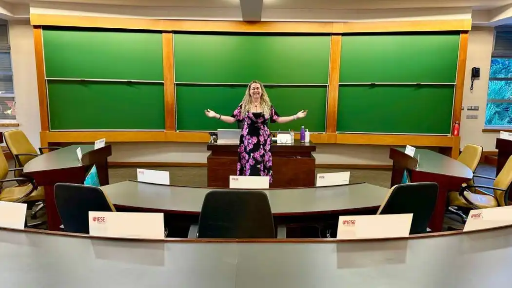 Cómo nos presentamos importa tanya g. johson